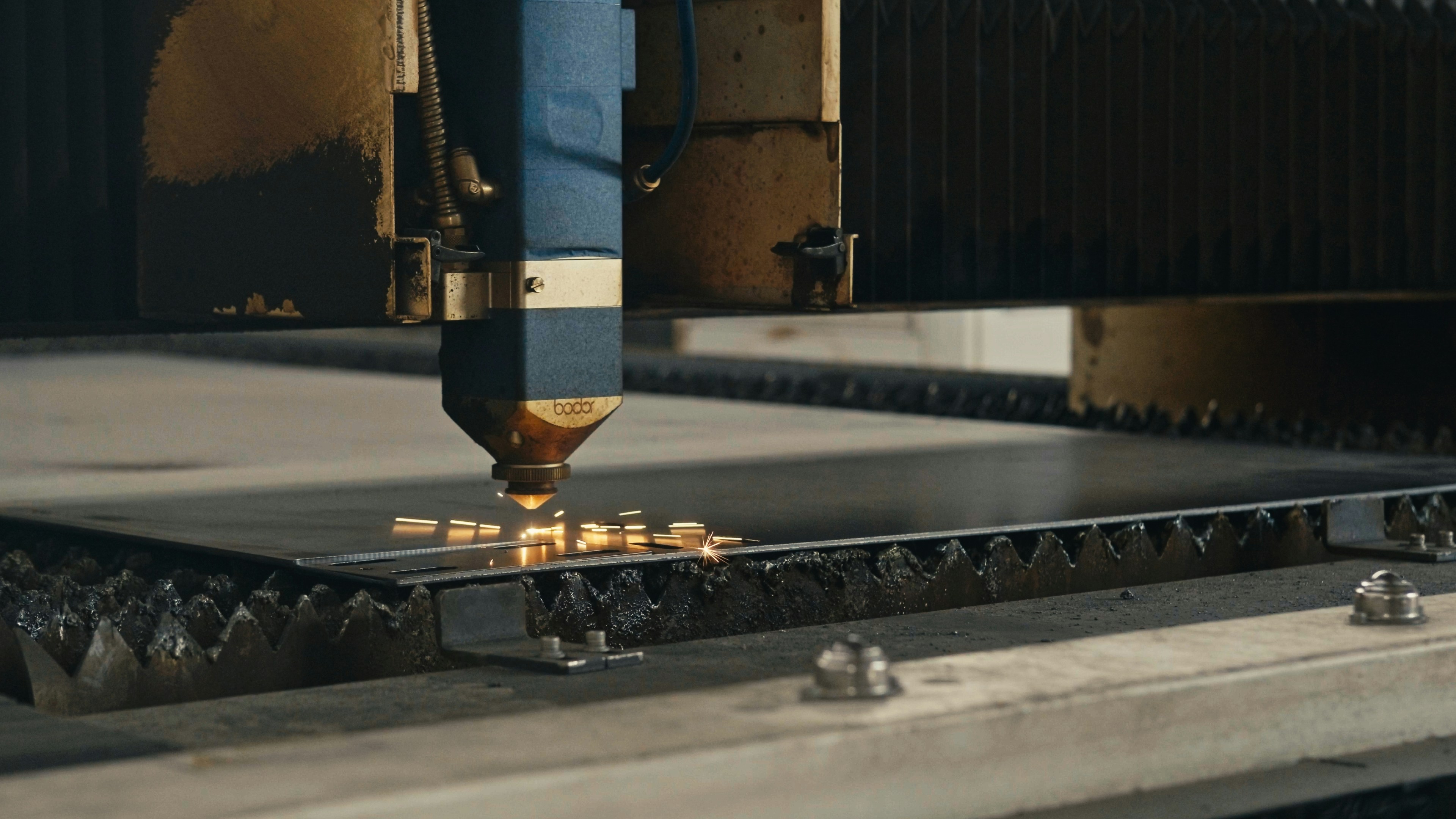CNC Profile Cutting Machine